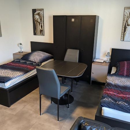 Modernes Studio-Apartment Mitten Im Ruhrgebiet Bochum Buitenkant foto