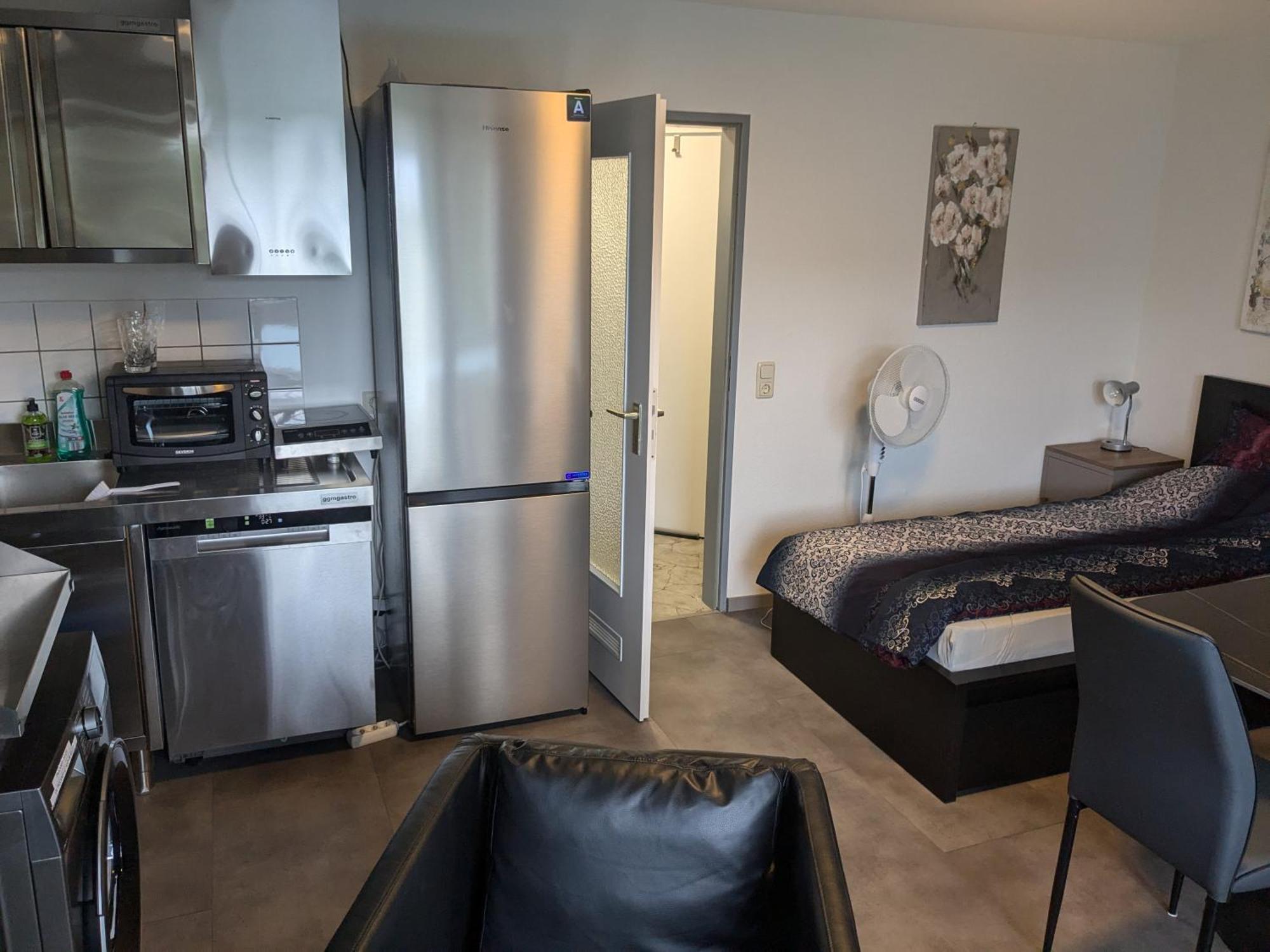Modernes Studio-Apartment Mitten Im Ruhrgebiet Bochum Buitenkant foto