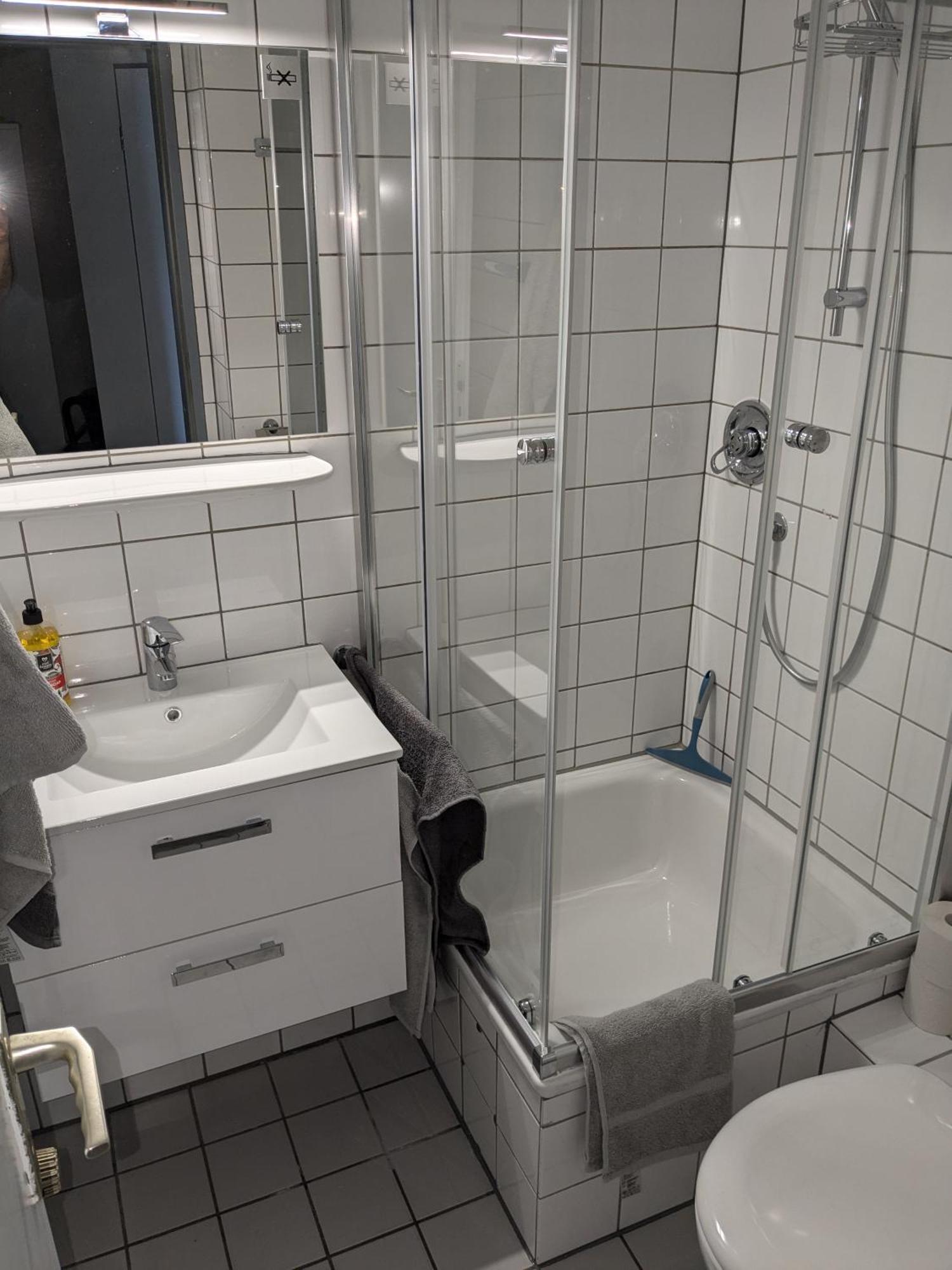 Modernes Studio-Apartment Mitten Im Ruhrgebiet Bochum Buitenkant foto
